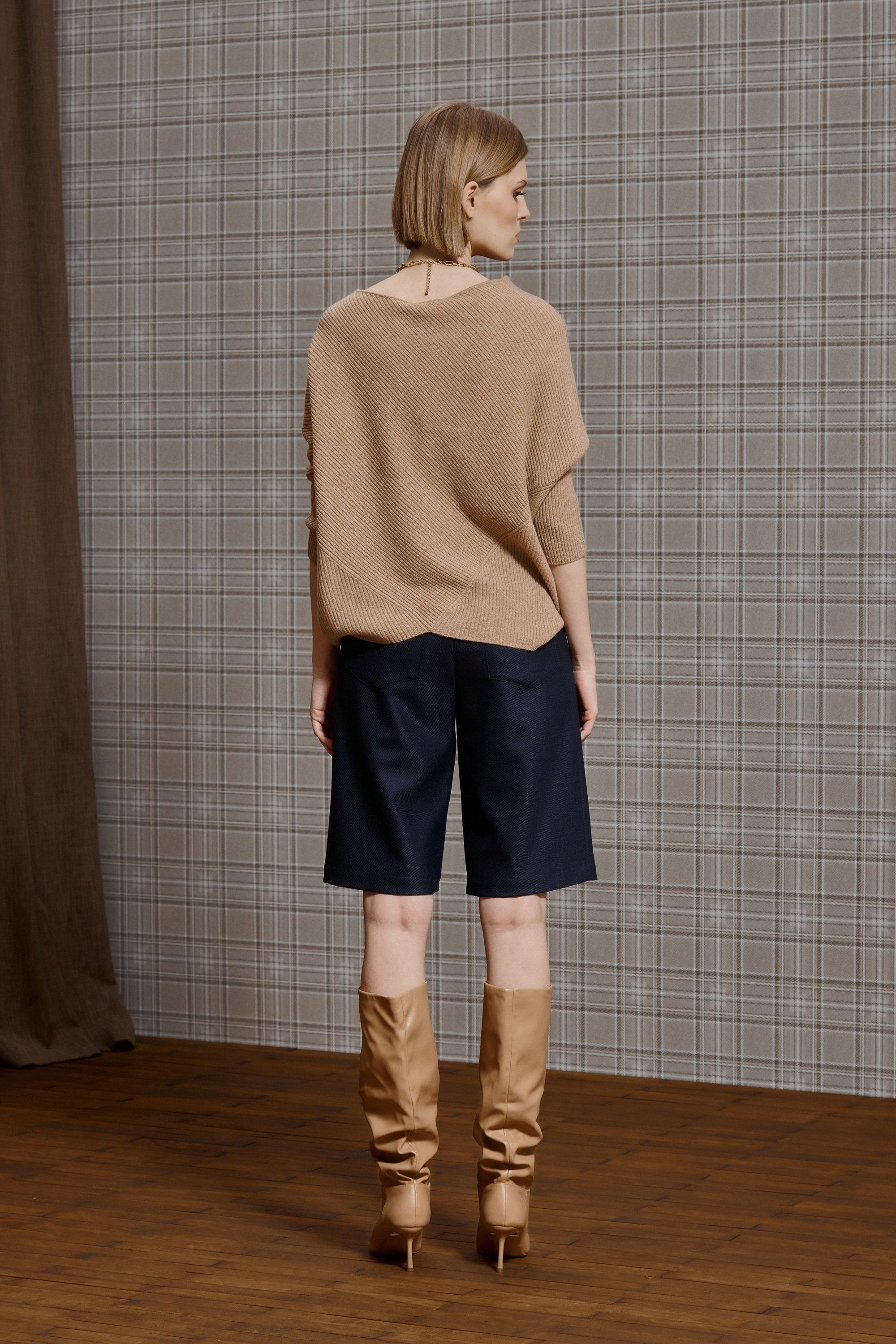 А1835/9, А1835/7, АК293